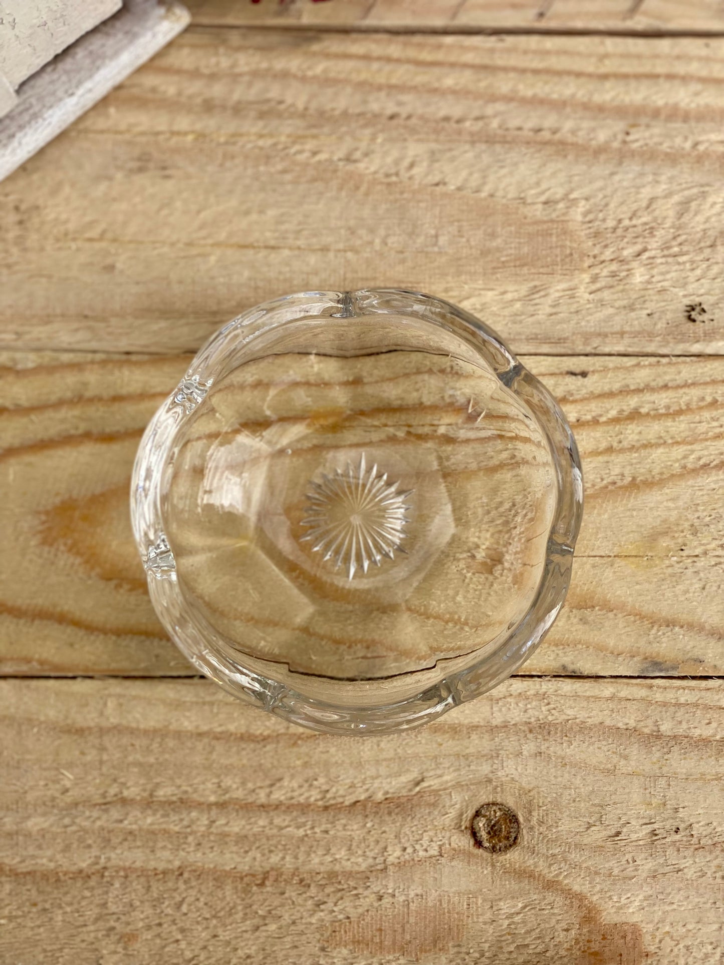Lot 4 coupelles en verre marguerite